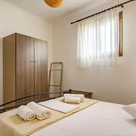 בית נופש Garden House Lefkada ליגיה