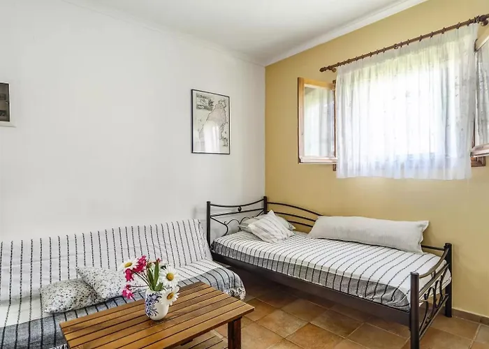 Holiday home Garden House Lefkada *
